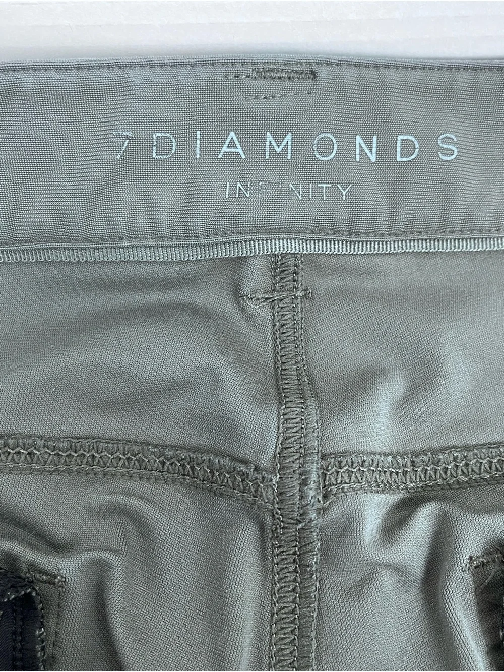 7 Diamonds Men's Infinity Performance 4-Way Stretch Chino Pants Size 32; Golf